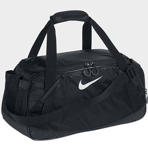 NIKE TORBA VARSITY GIRL MEDIUM DUFFEL